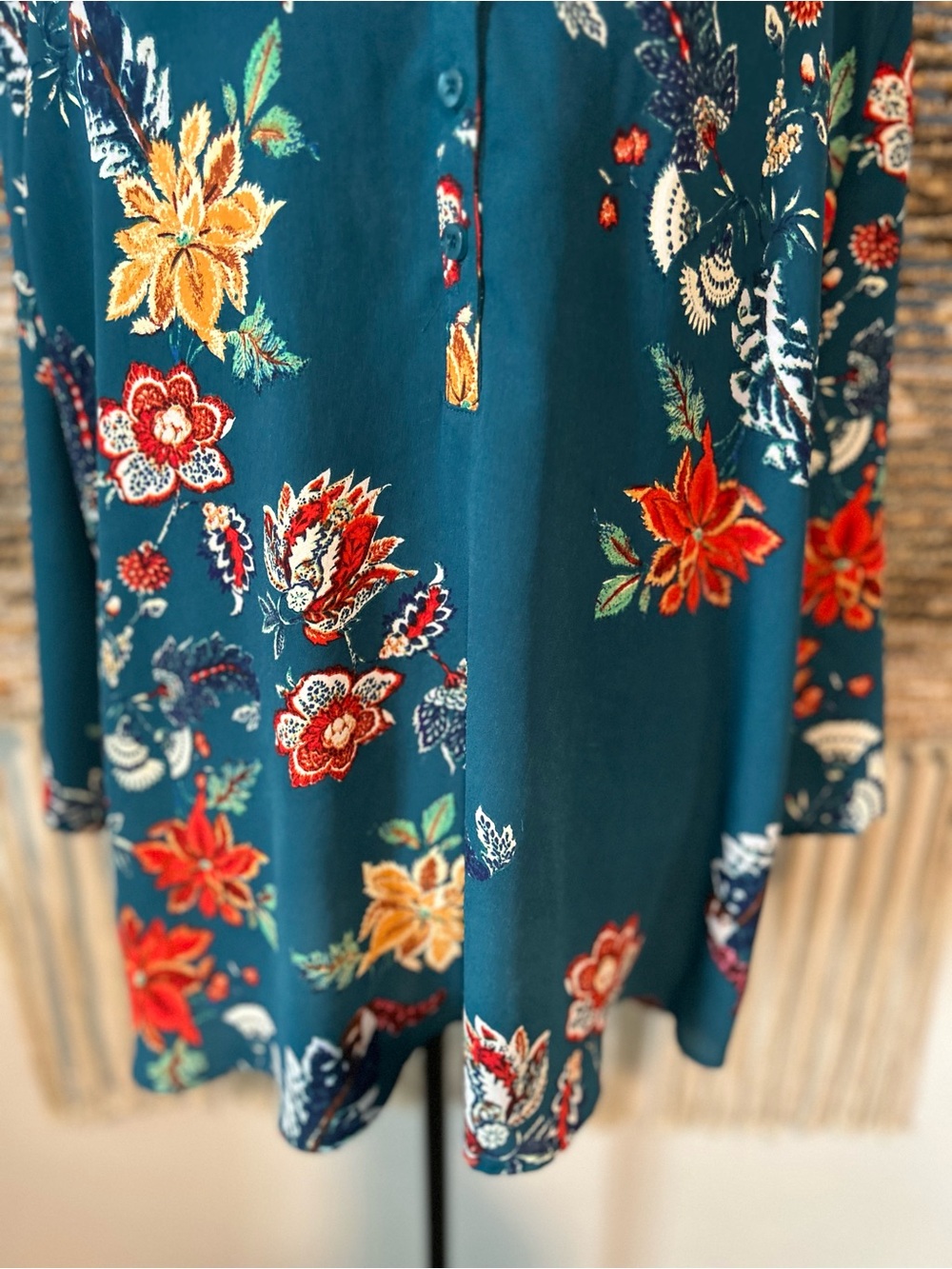 SOHO Teal Floral Tunic Top - Picture 4 of 11